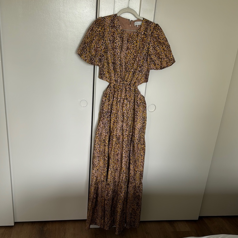 Wayf Tan and Black Flutter Sleeve Maxi Dress
